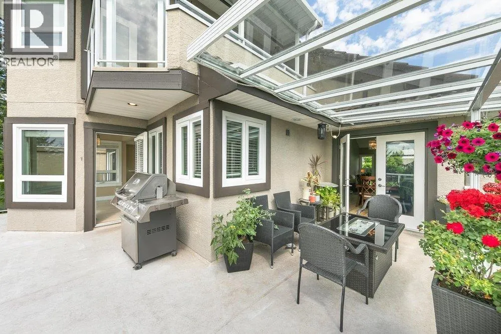 2608 SANDSTONE COURT