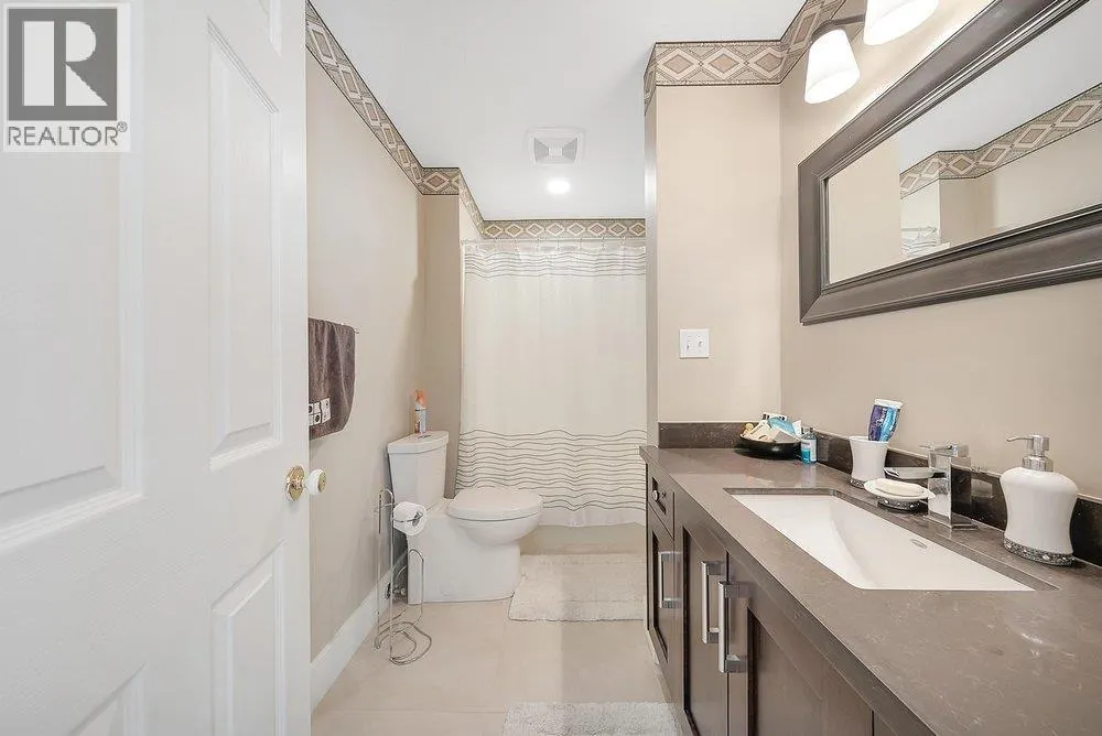 2608 SANDSTONE COURT