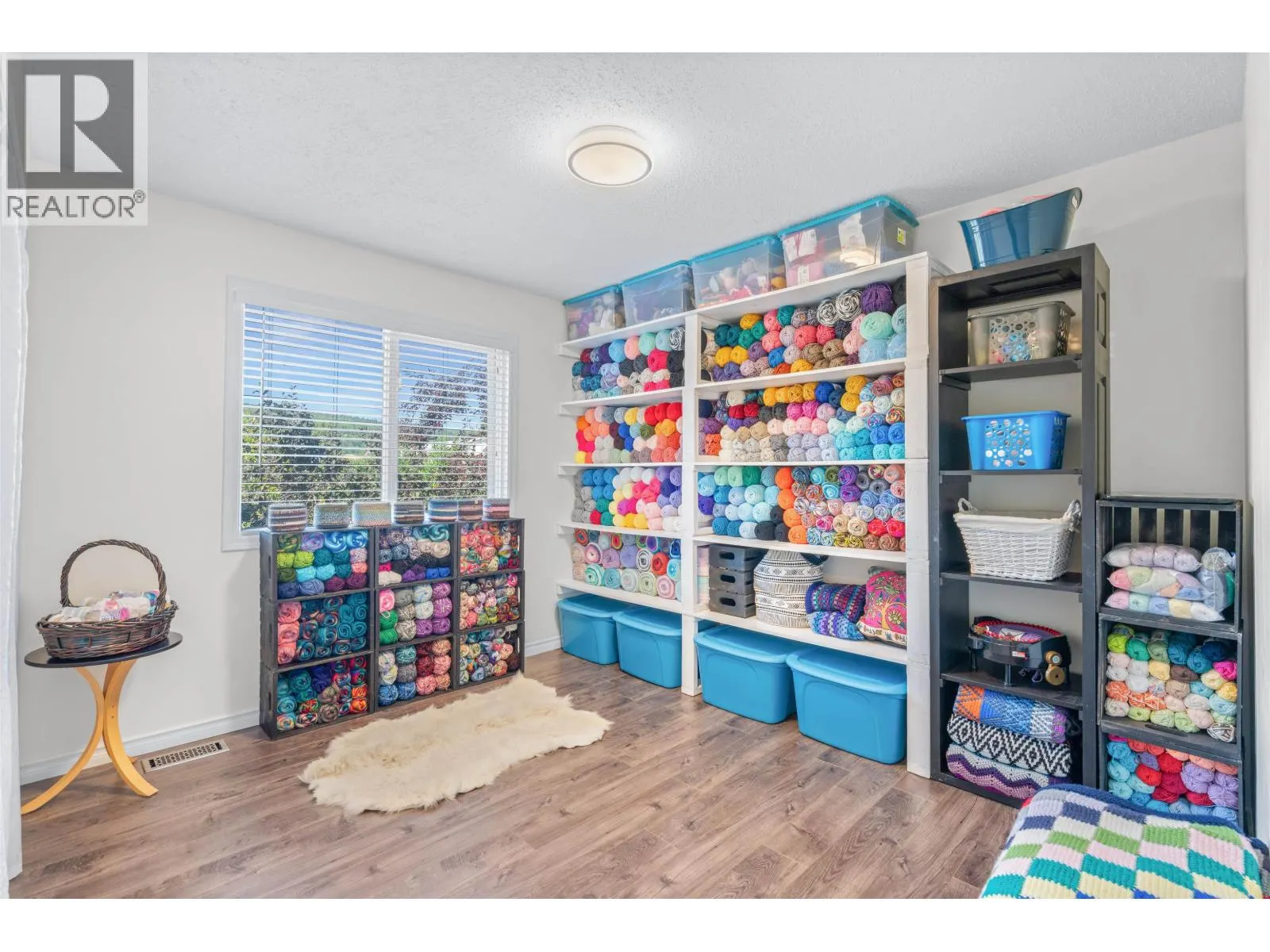 3327 WESTWOOD DRIVE