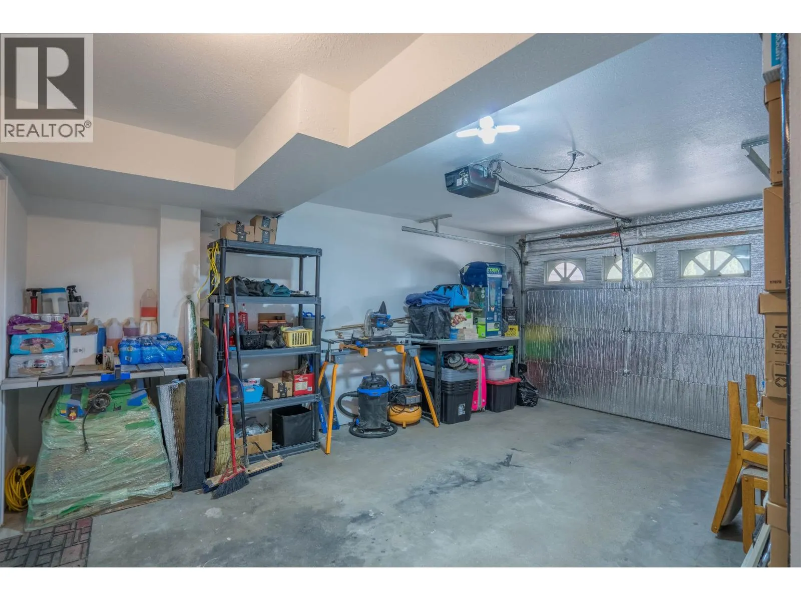 3327 WESTWOOD DRIVE