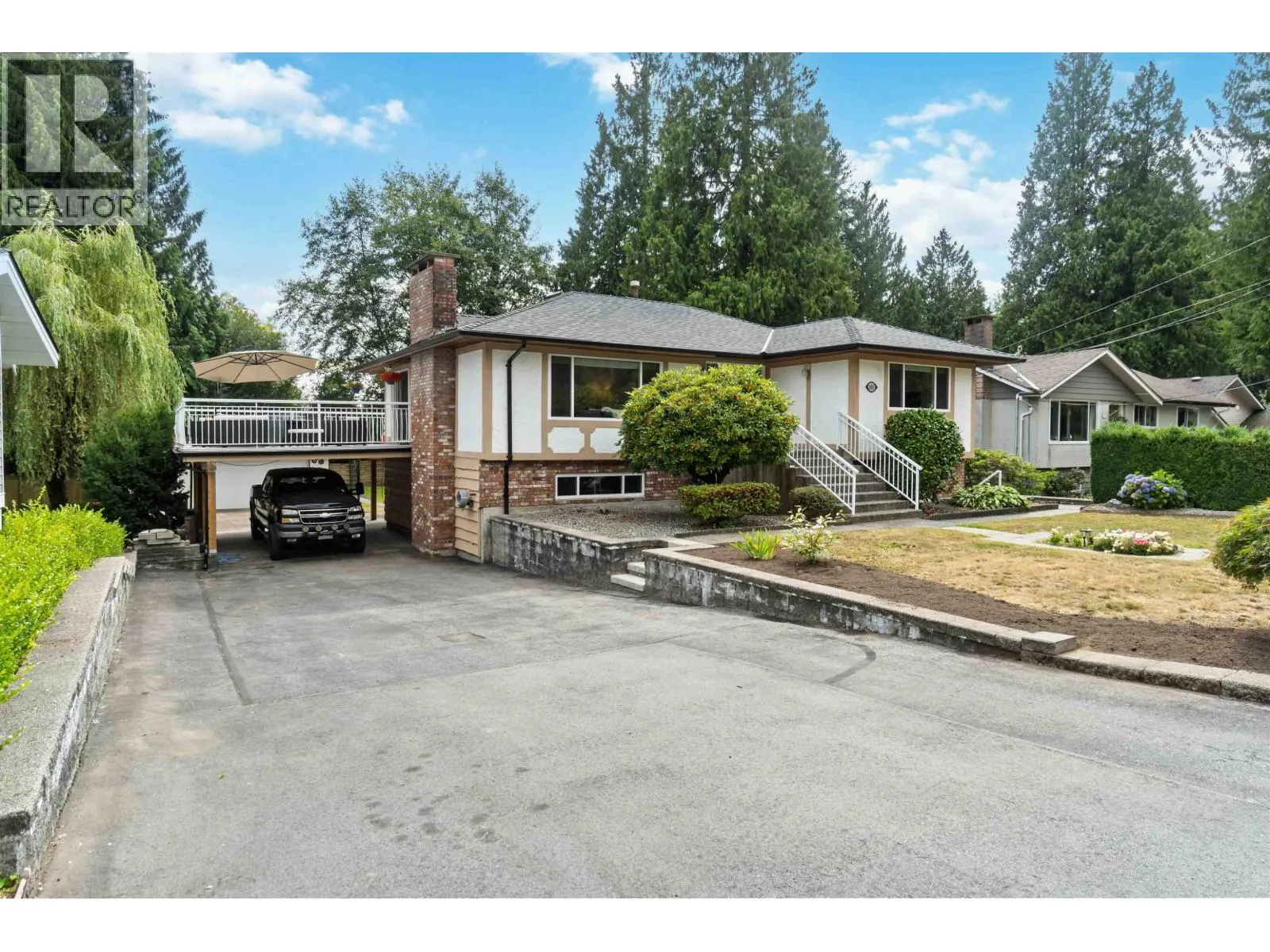 2681 STANDISH DRIVE