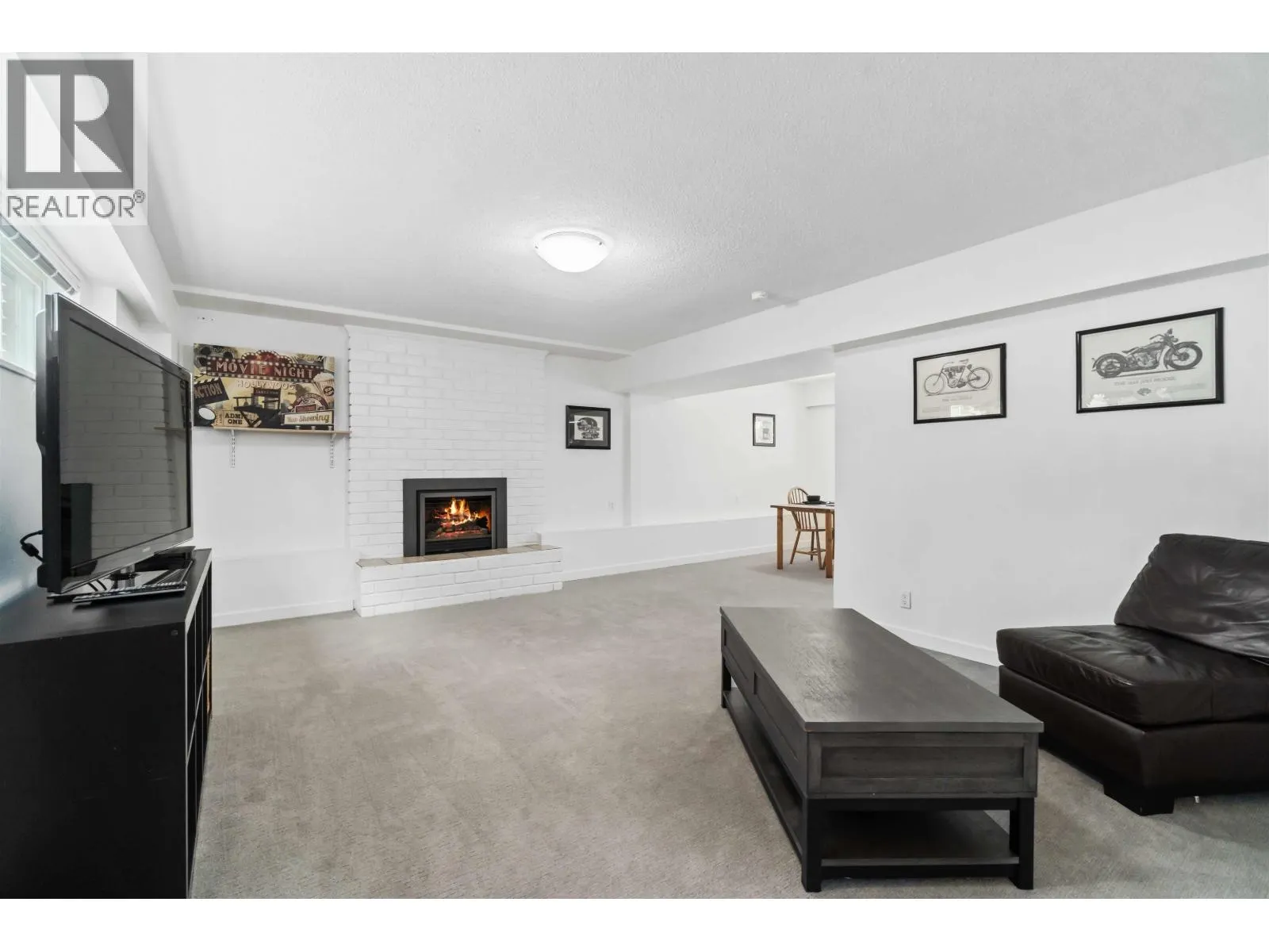 2681 STANDISH DRIVE