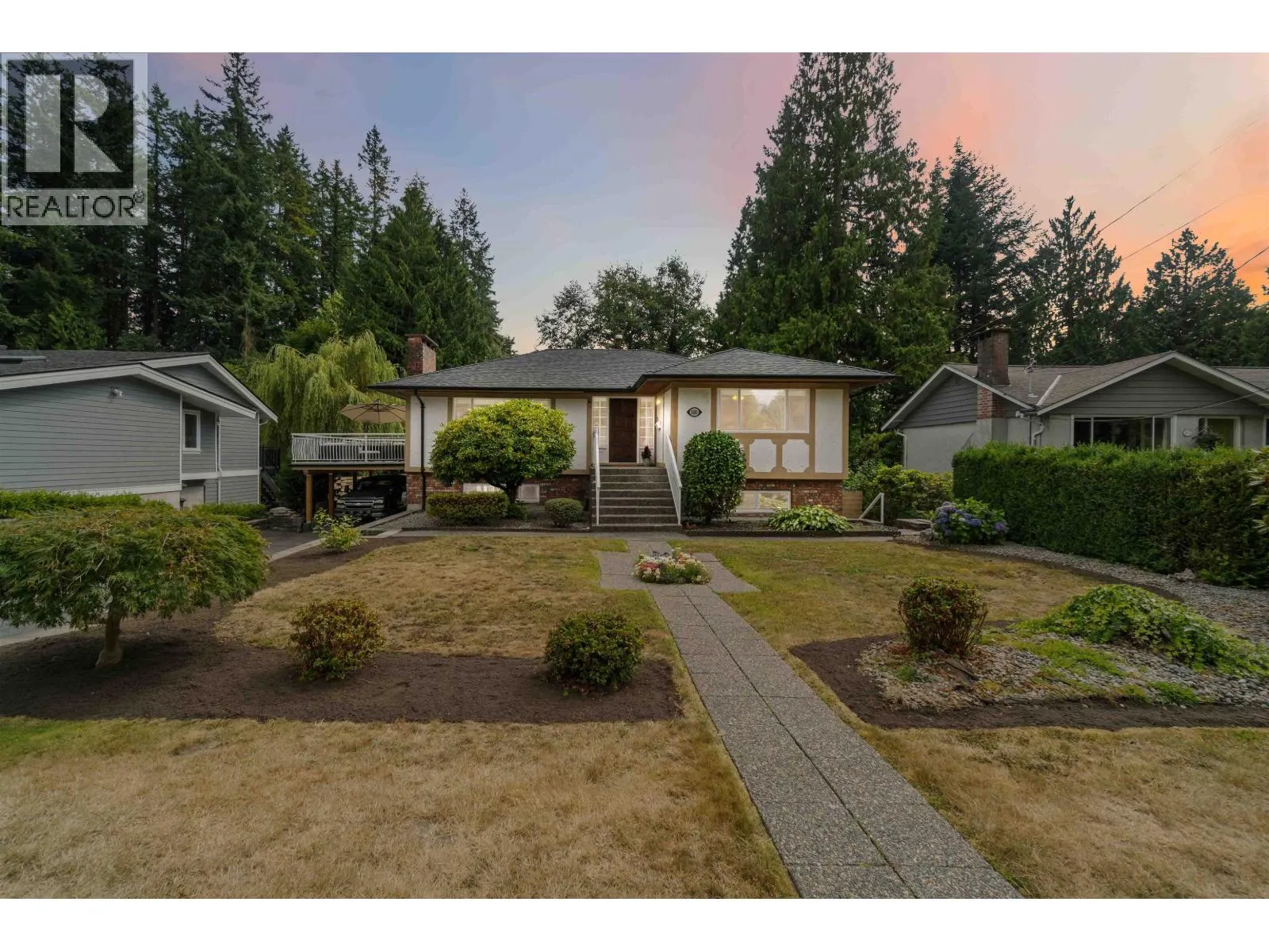 2681 STANDISH DRIVE