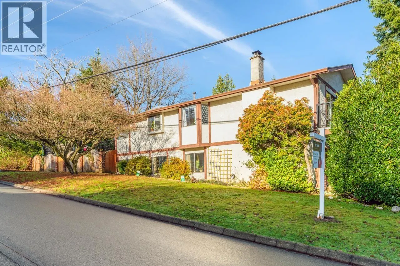 3003 SUNNYHURST ROAD