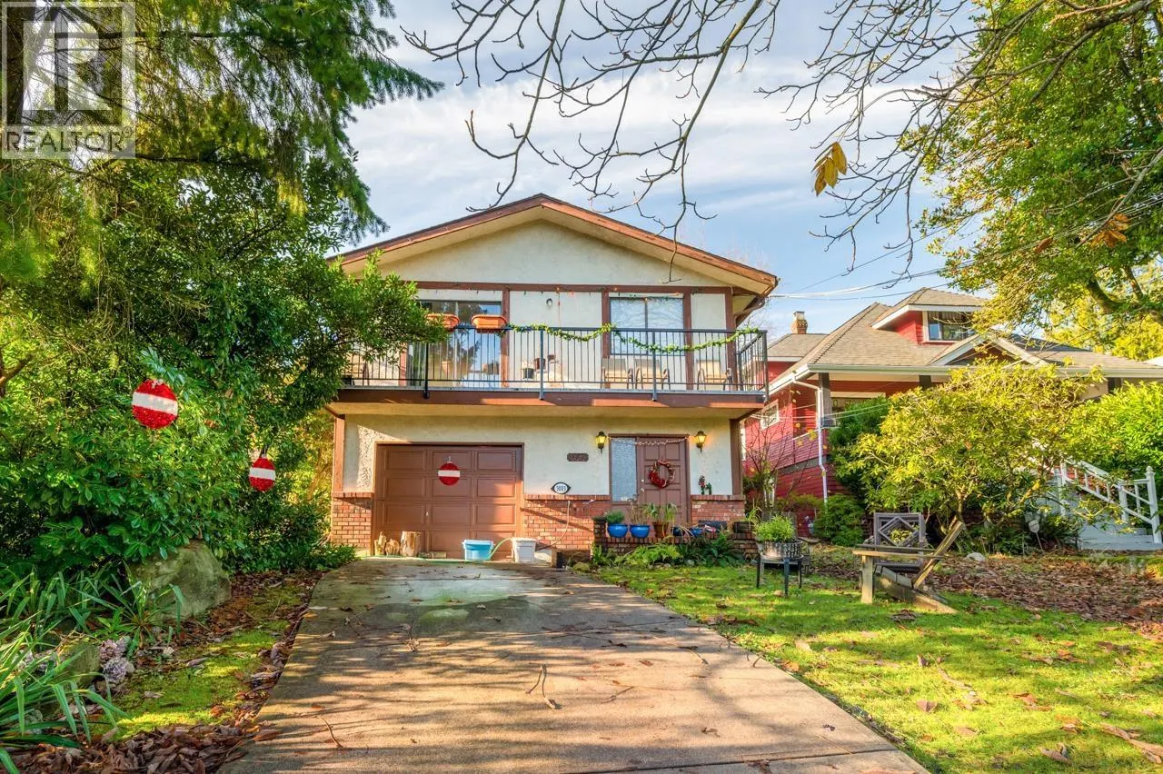 3003 SUNNYHURST ROAD