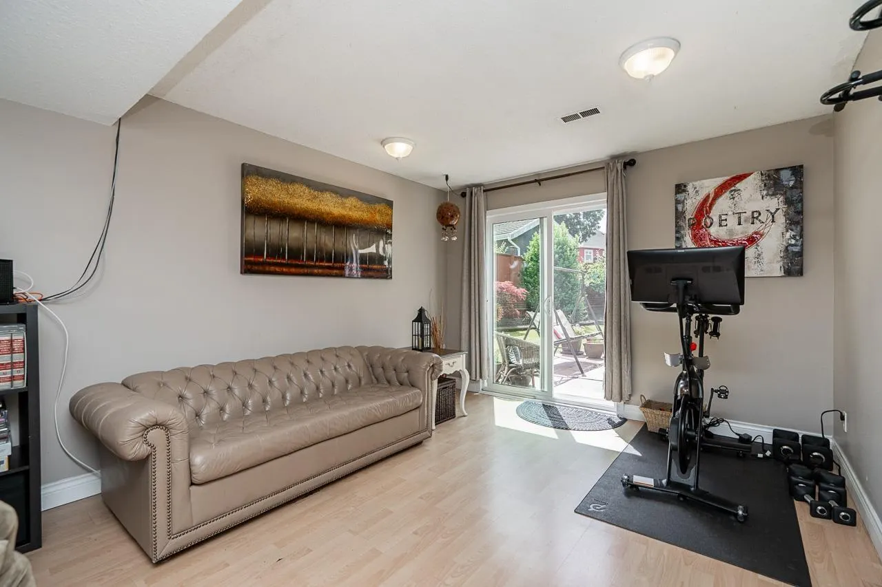 11112 PITMAN PLACE