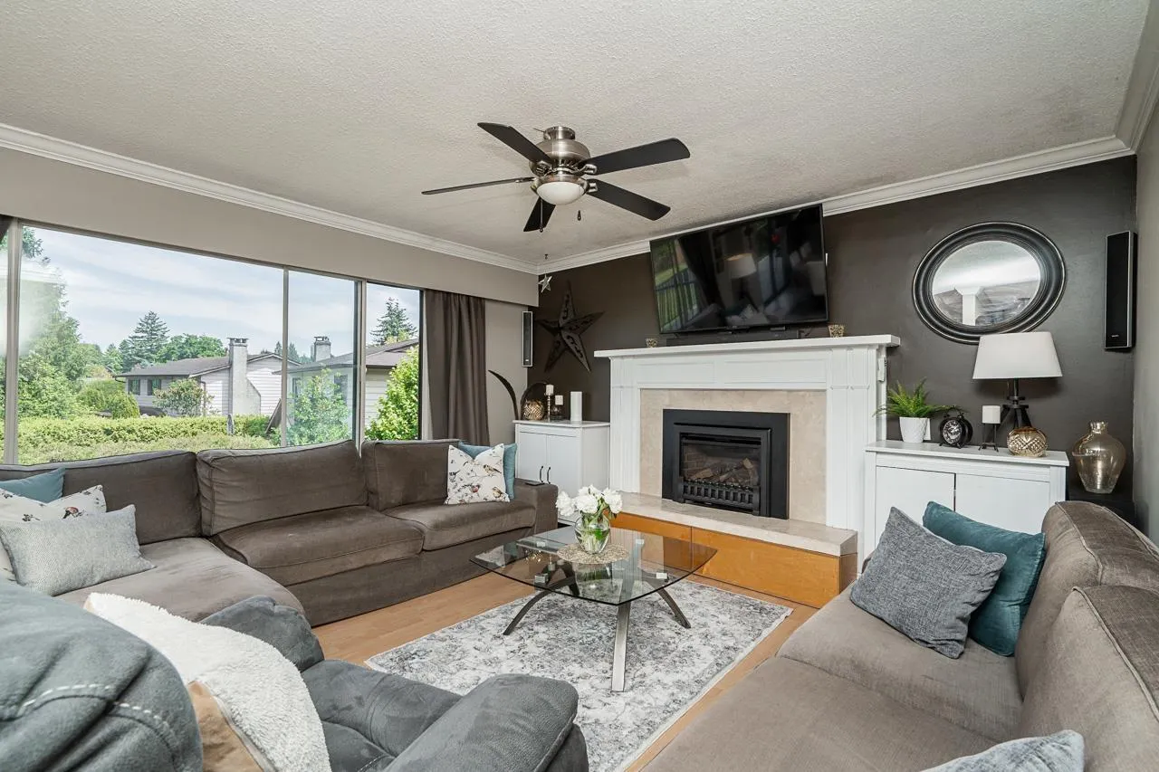 11112 PITMAN PLACE