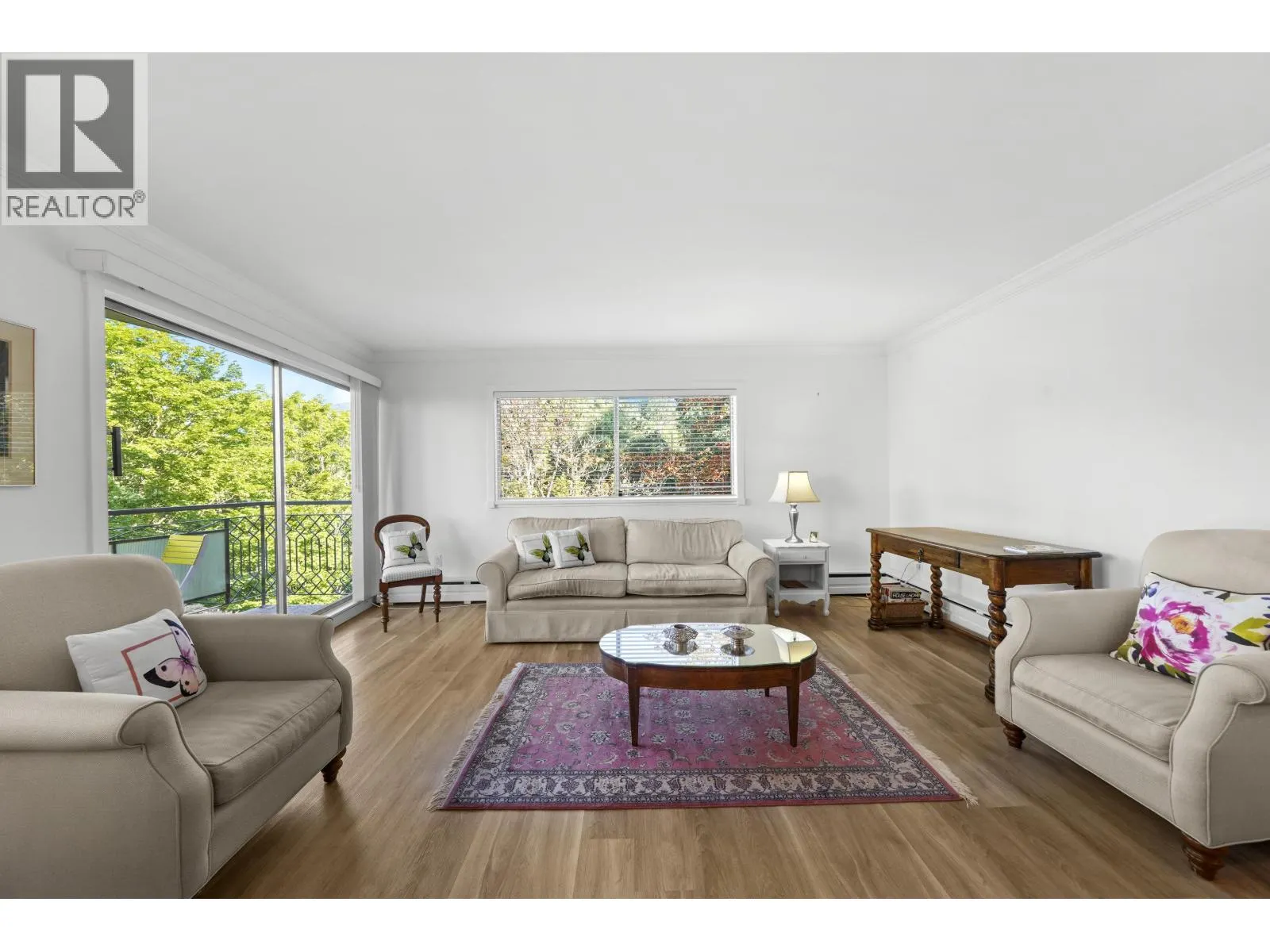 605 1930 MARINE DRIVE