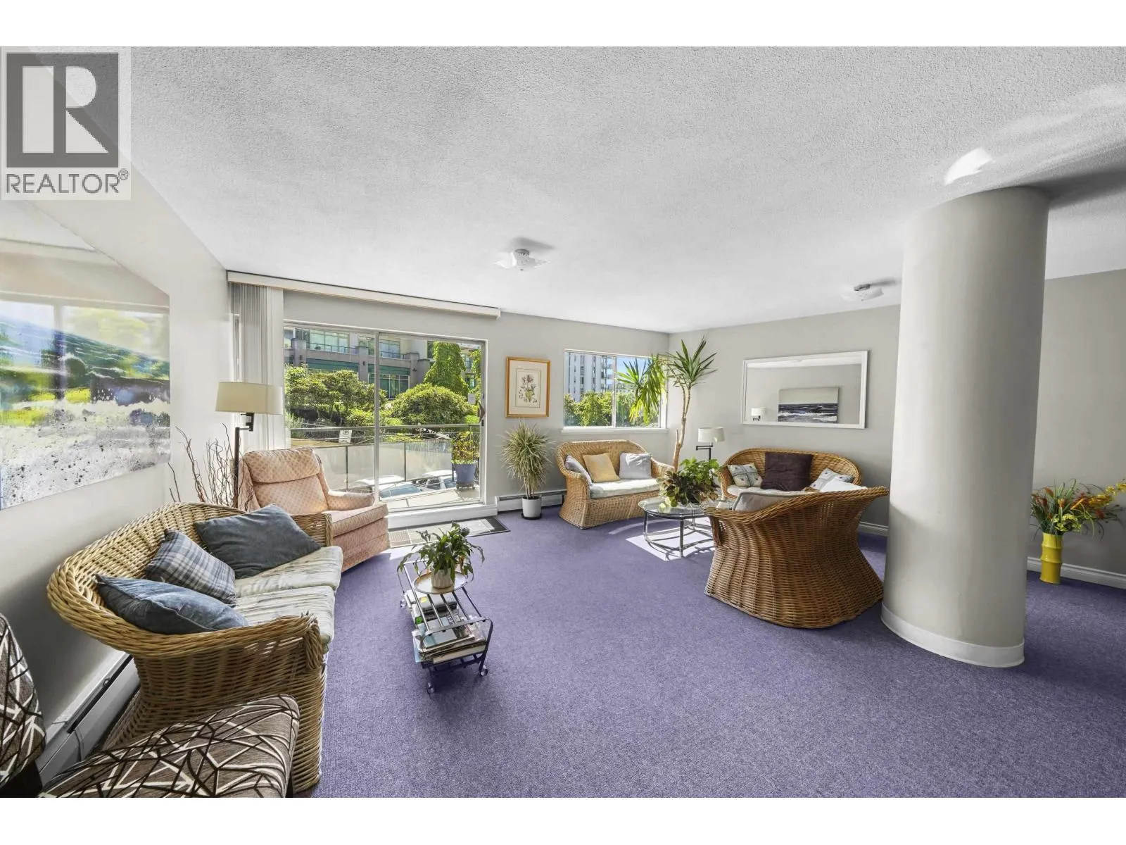 605 1930 MARINE DRIVE