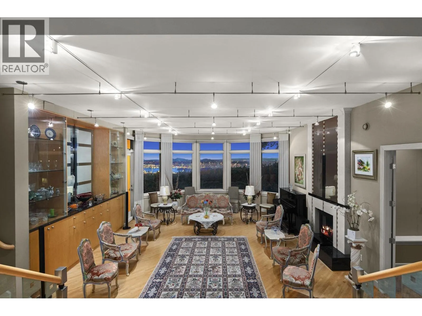 1128 CRESTLINE ROAD