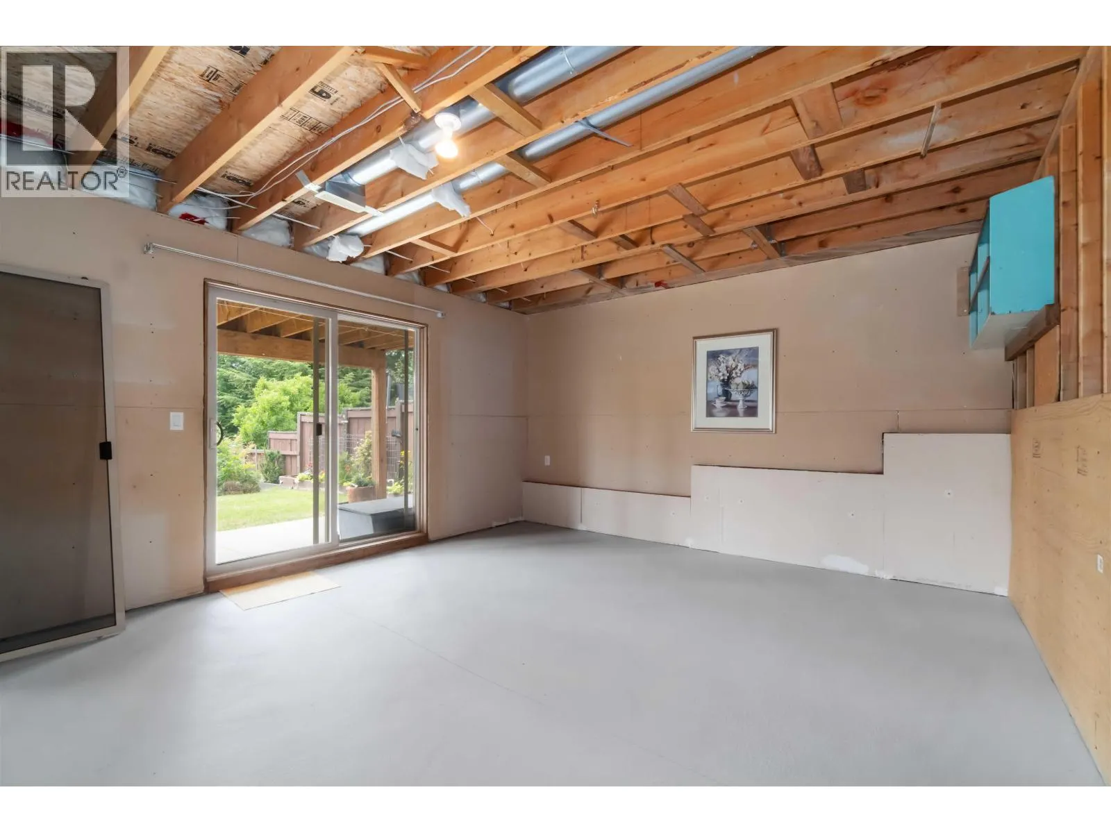 30 HICKORY DRIVE