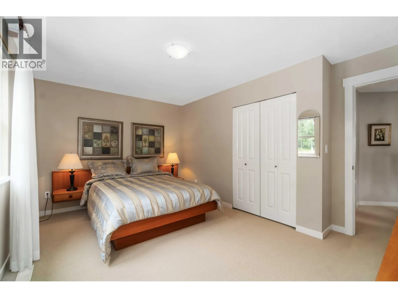 30 HICKORY DRIVE
