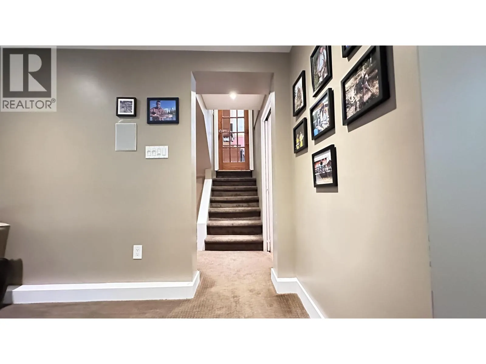 1231 FREDERICK ROAD