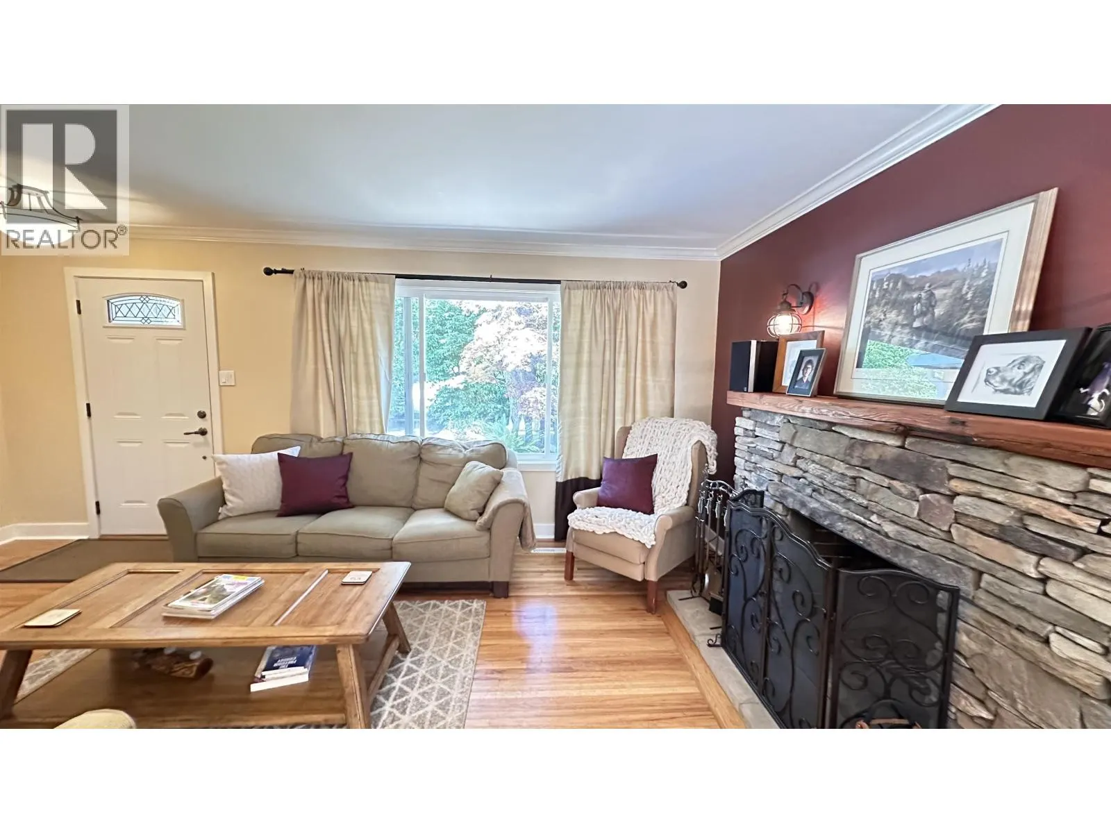 1231 FREDERICK ROAD