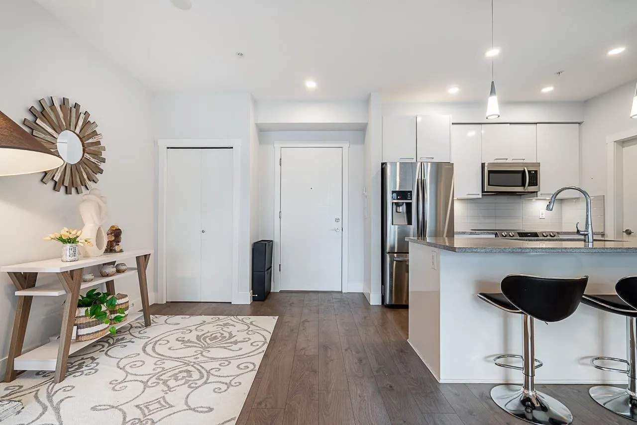 405 5485 BRYDON CRESCENT