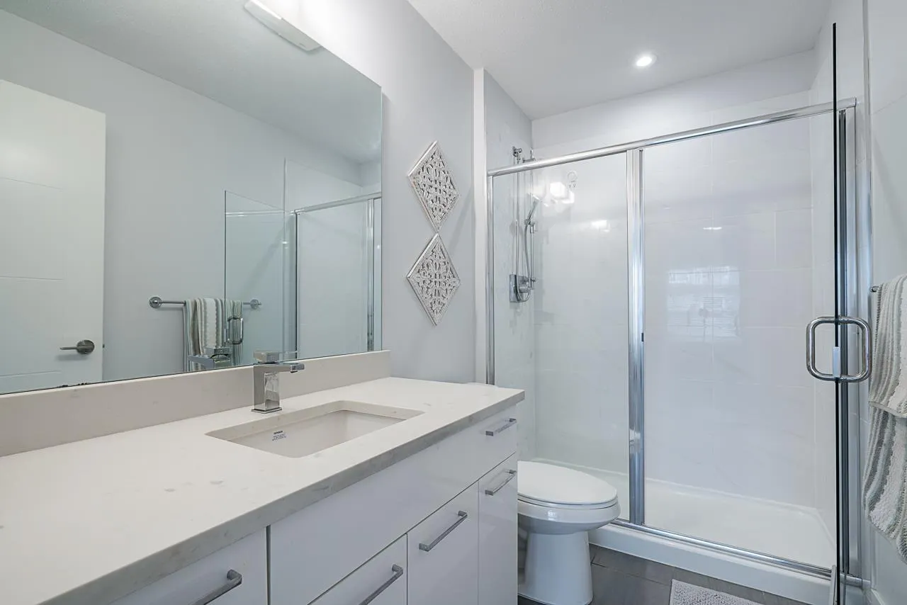405 5485 BRYDON CRESCENT