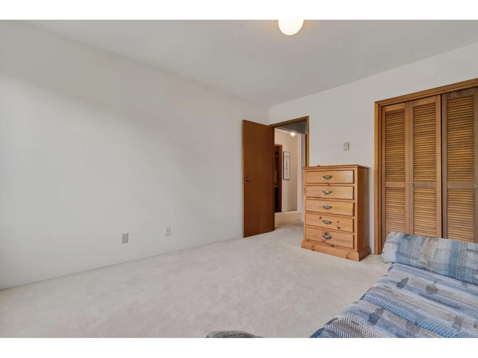 14 15971 MARINE DRIVE