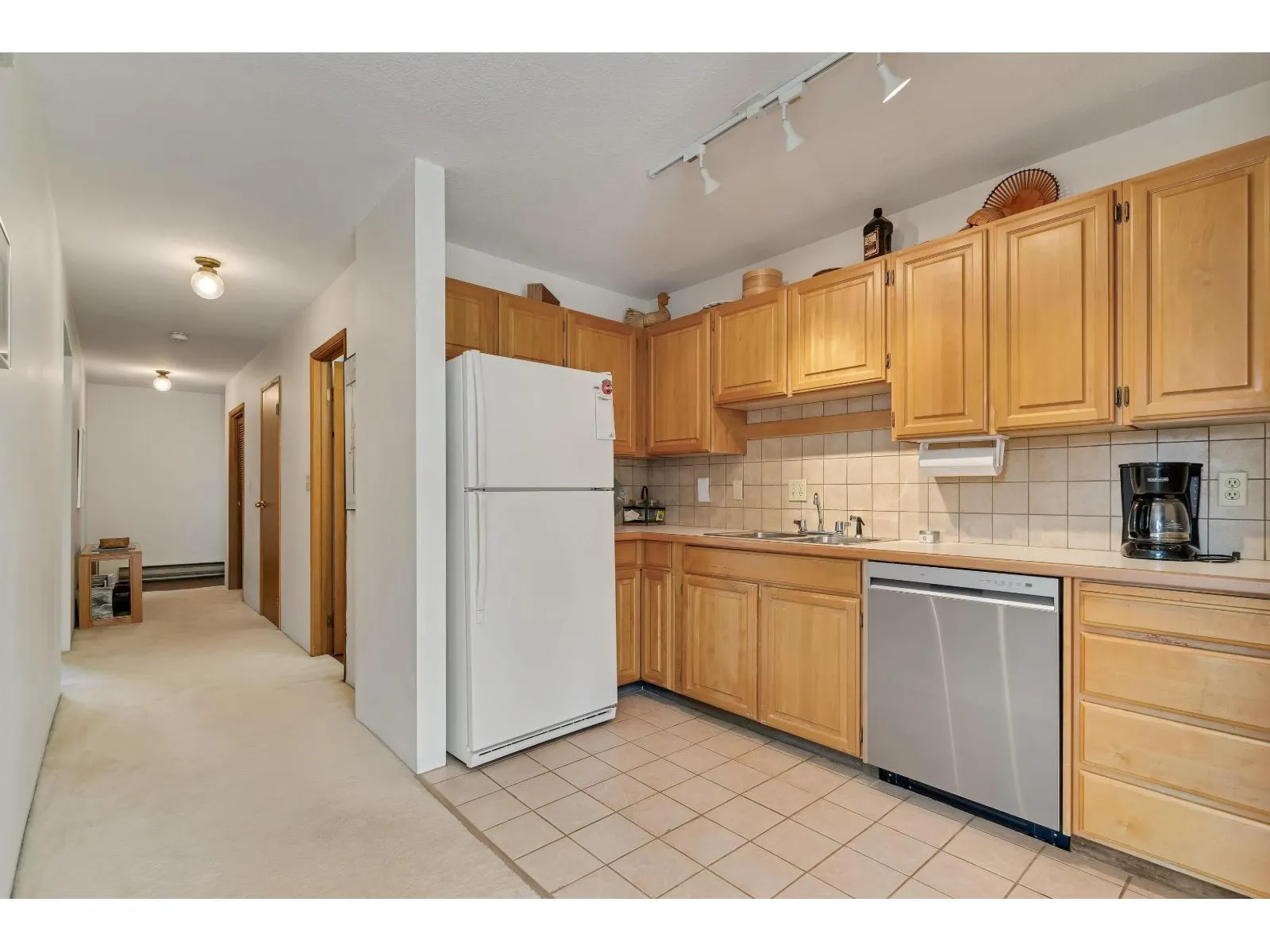 14 15971 MARINE DRIVE