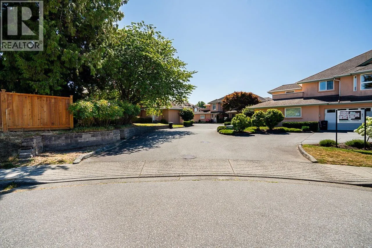 8 19044 118B AVENUE