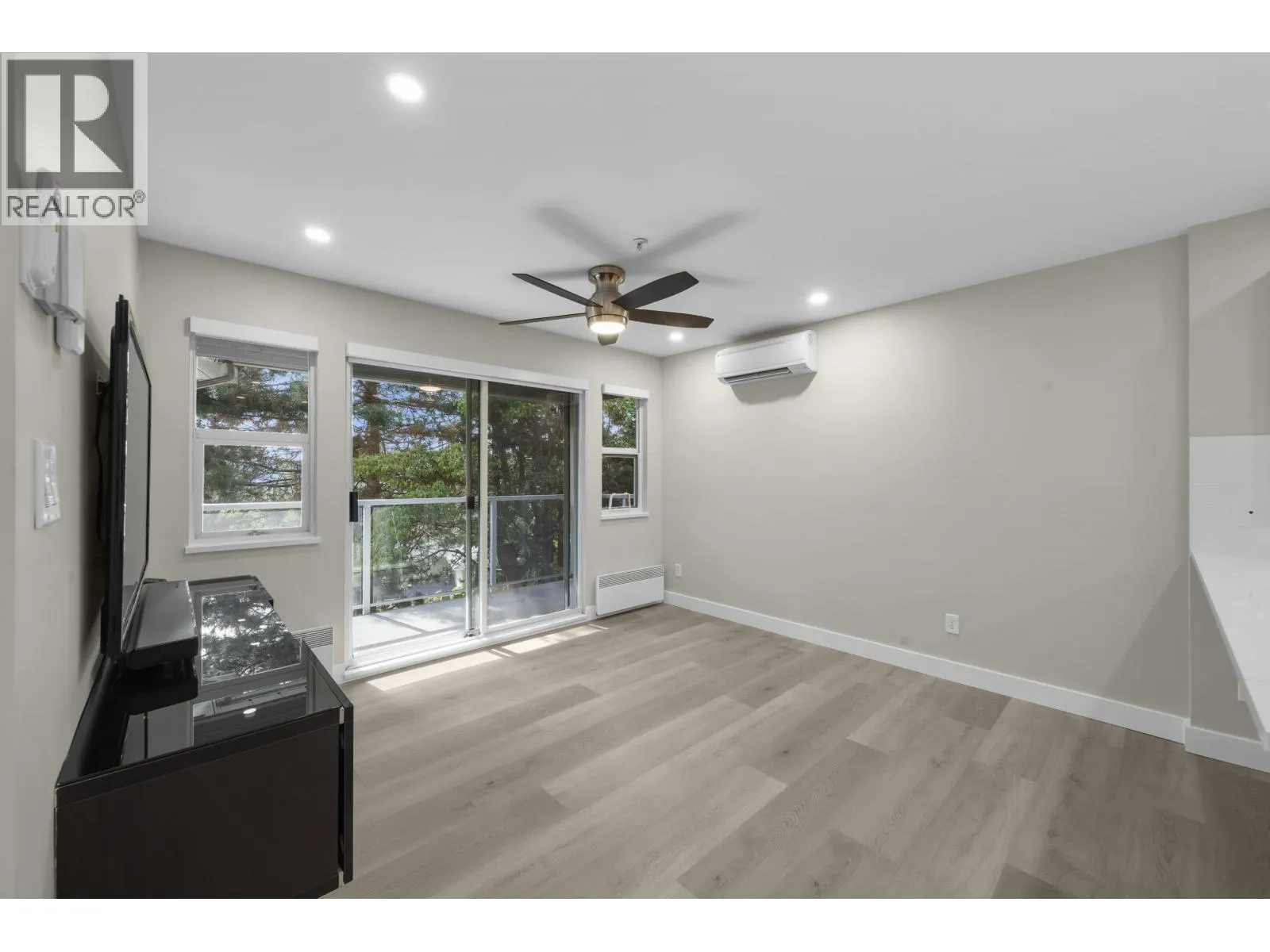1103 CLERIHUE ROAD