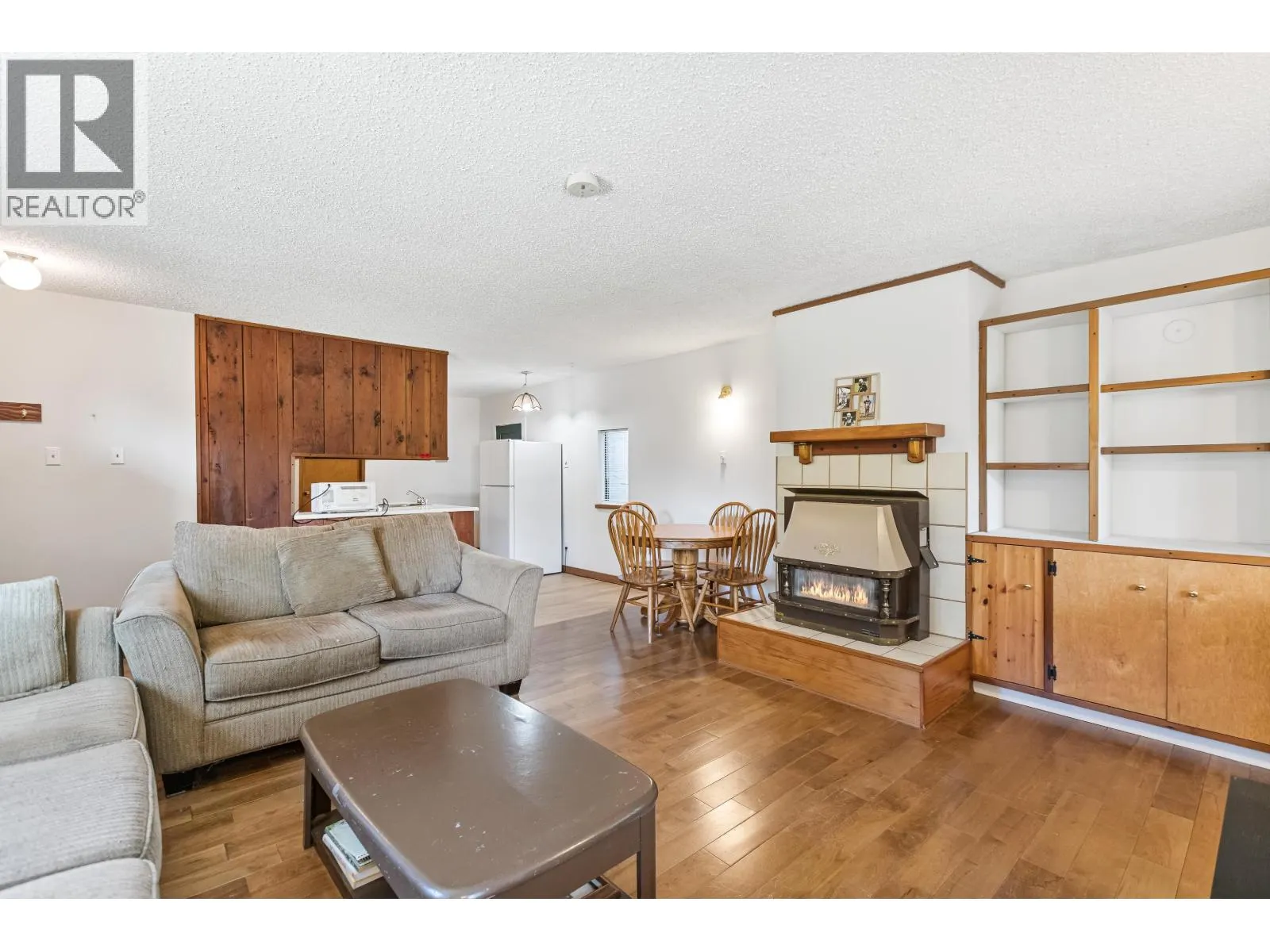 13209 232 STREET
