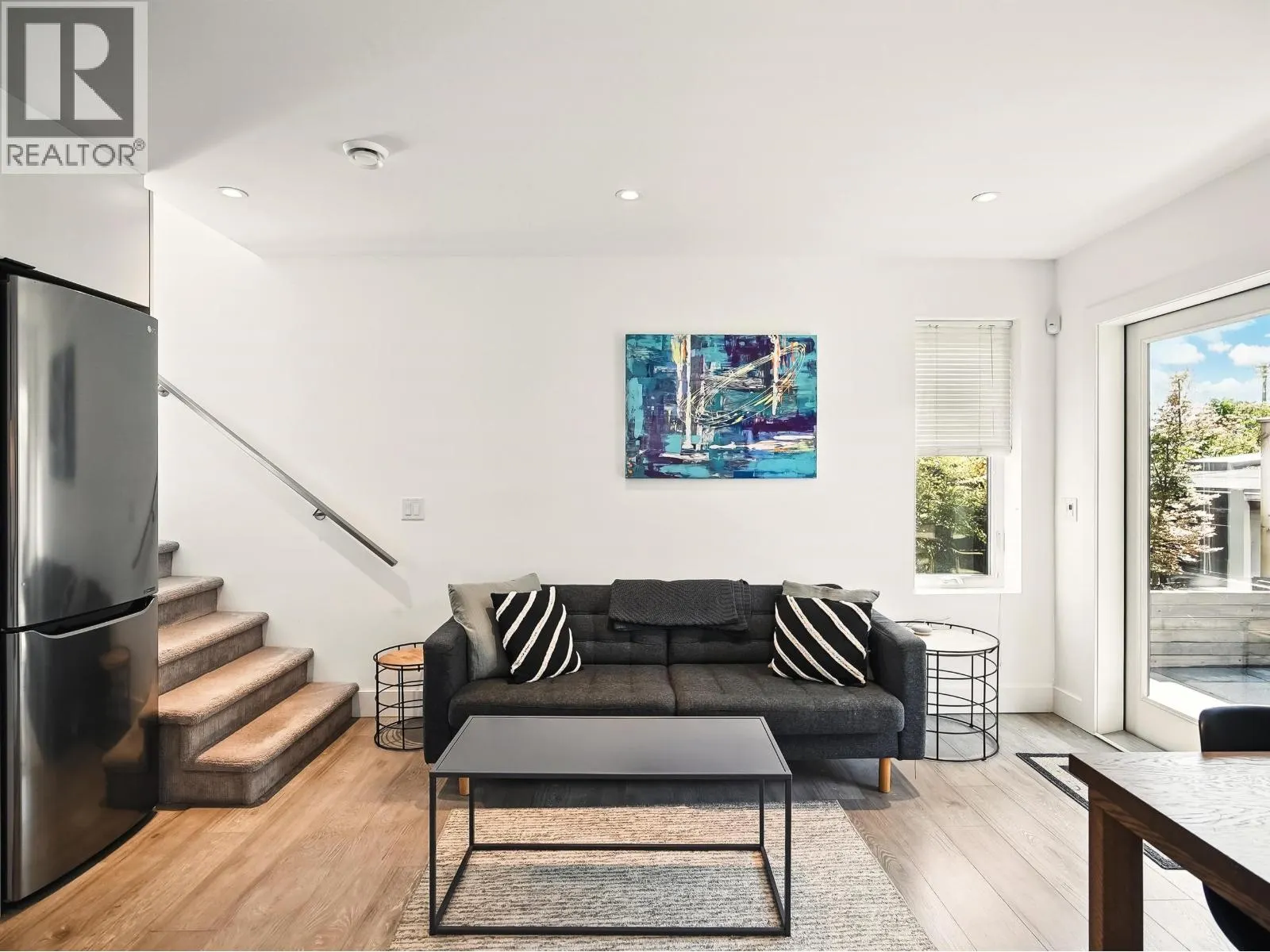 452 E 4TH STREET