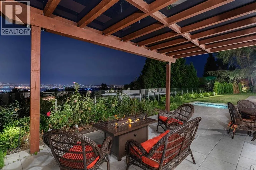 1367 CHARTWELL DRIVE