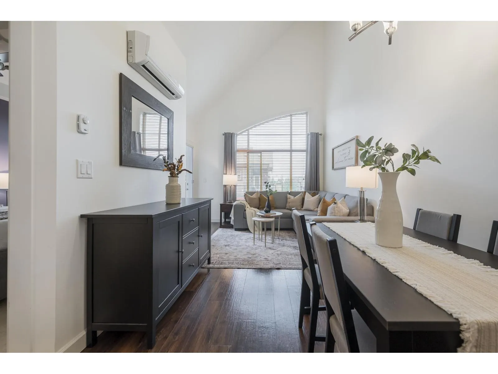 592 8288 207A STREET
