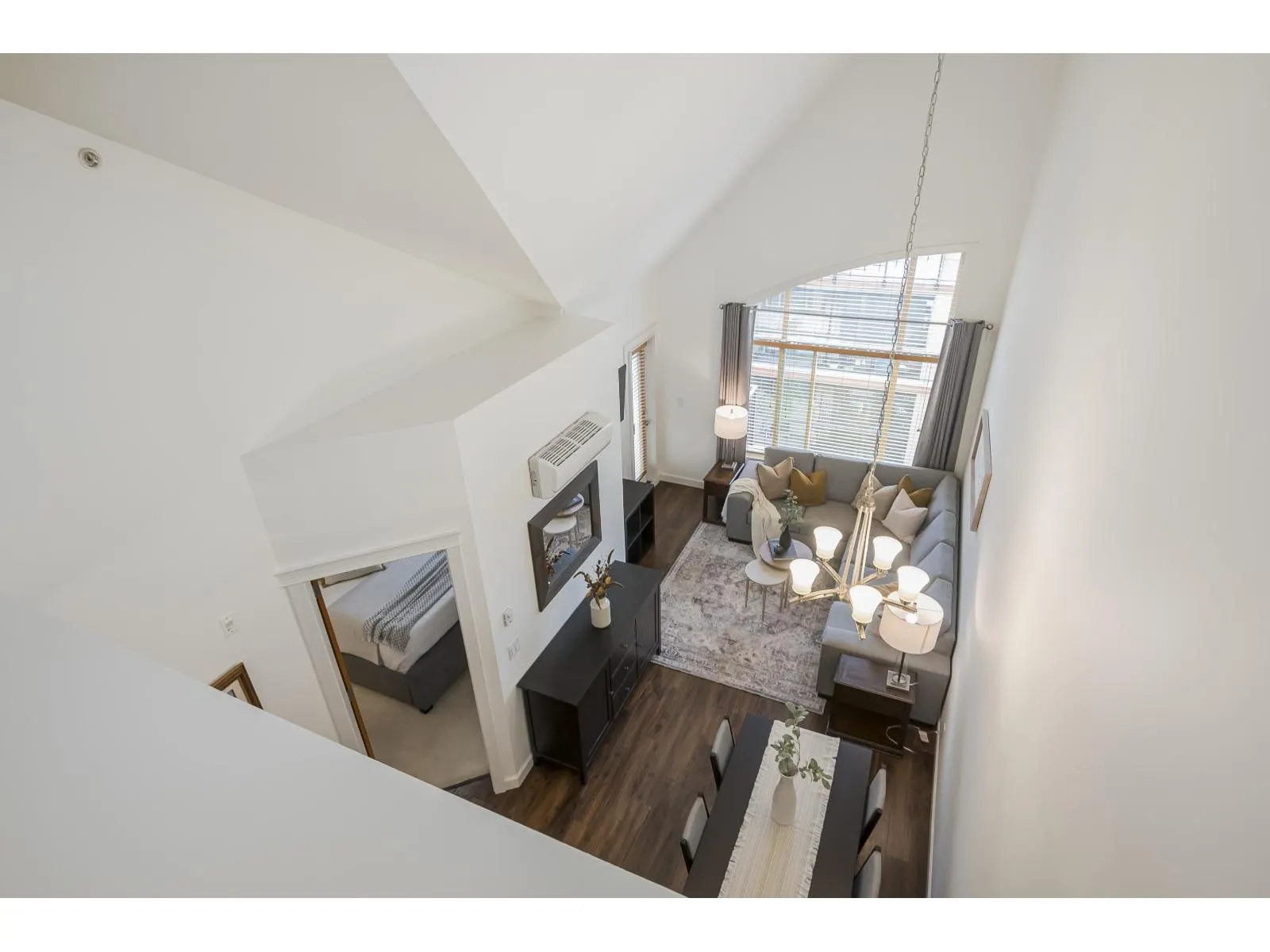 592 8288 207A STREET