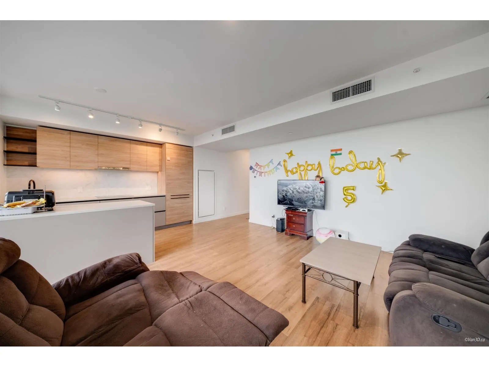 2710 10448 UNIVERSITY DRIVE