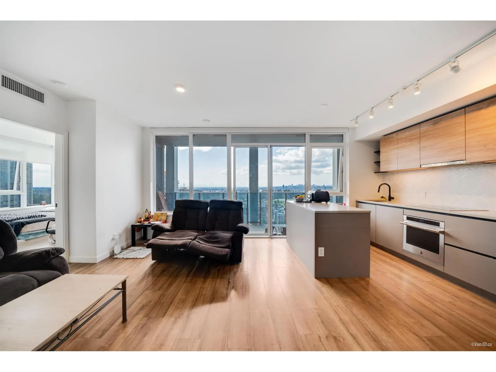 2710 10448 UNIVERSITY DRIVE