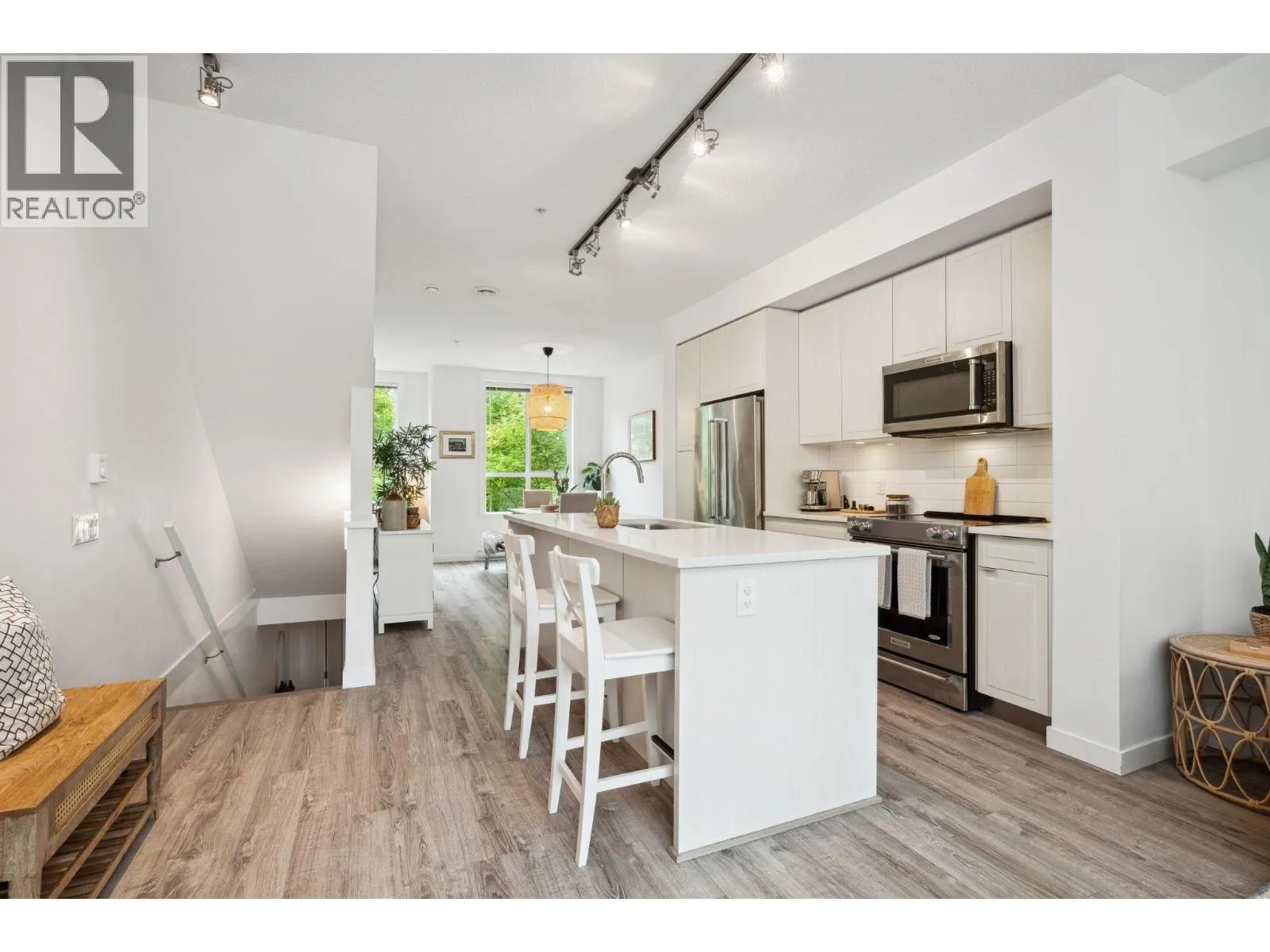 58 2380 RANGER LANE