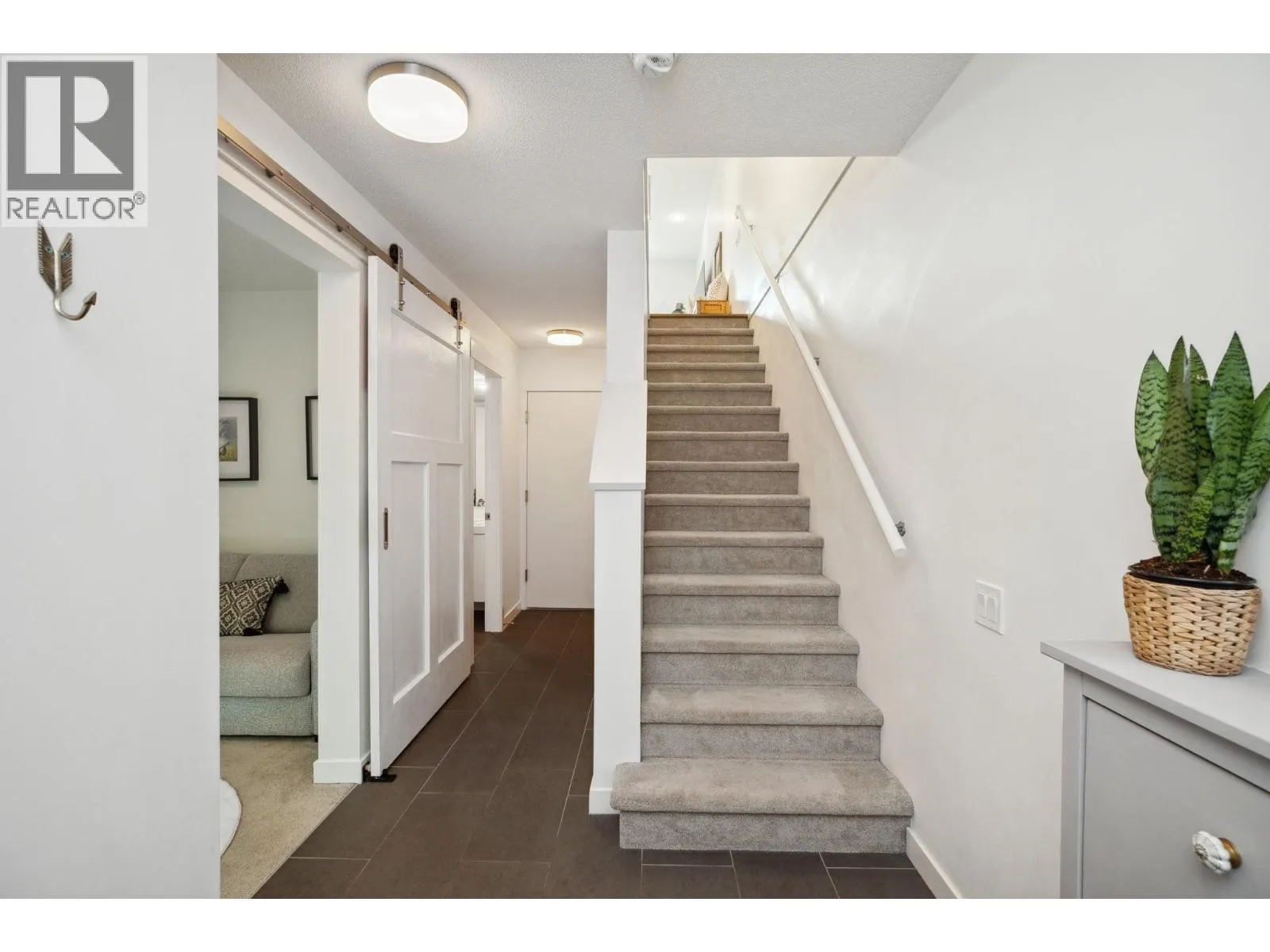 58 2380 RANGER LANE