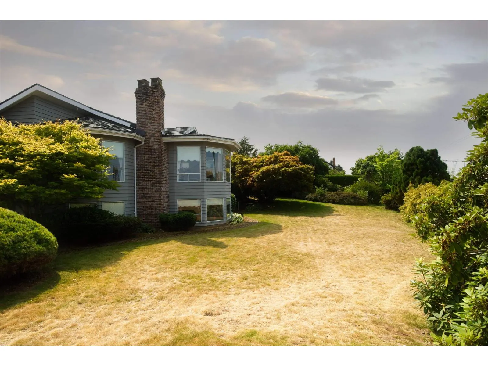6 3737 CLEARBROOK ROAD