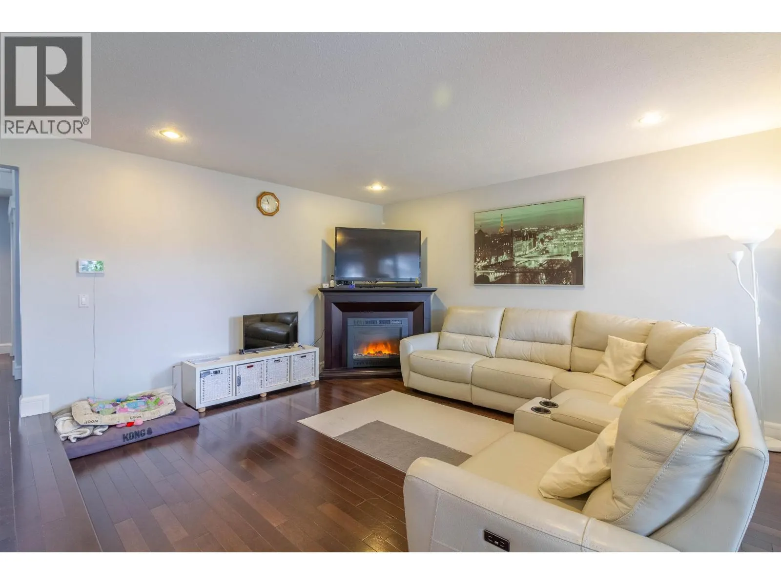 921 CITADEL DRIVE
