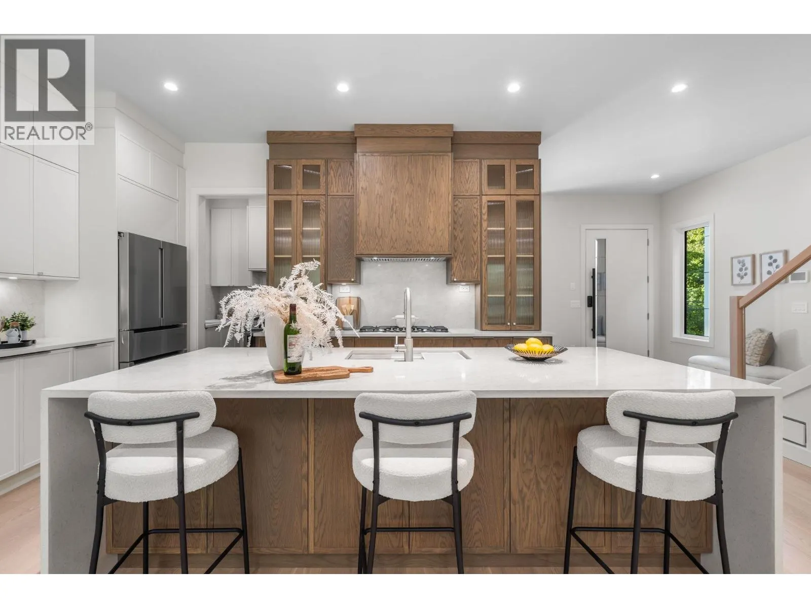 988 SEAFORTH WAY