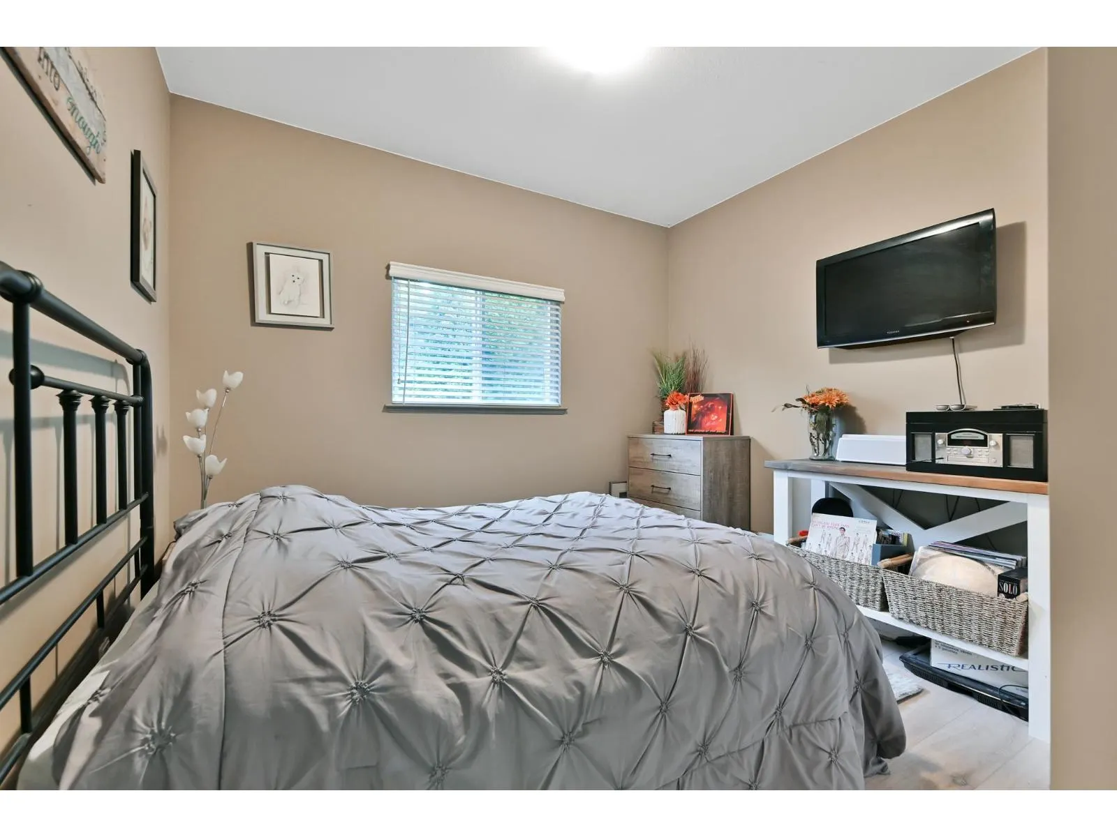 8021 MELBURN DRIVE
