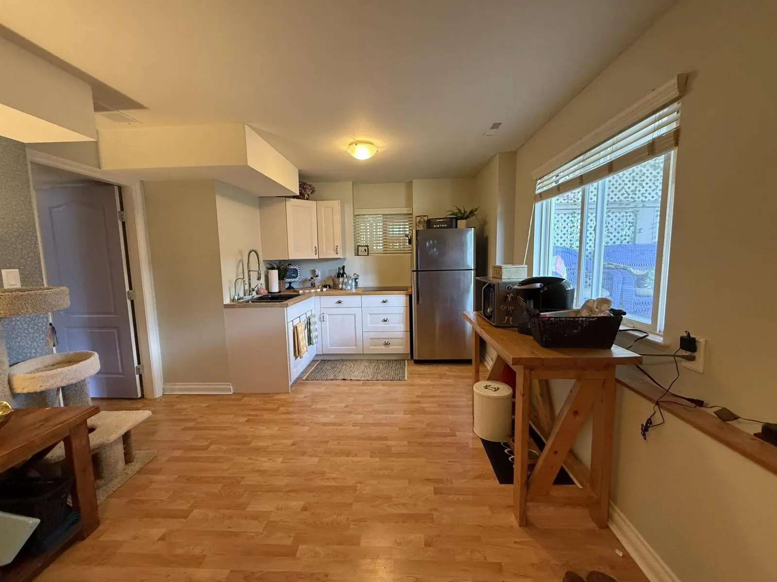 8021 MELBURN DRIVE