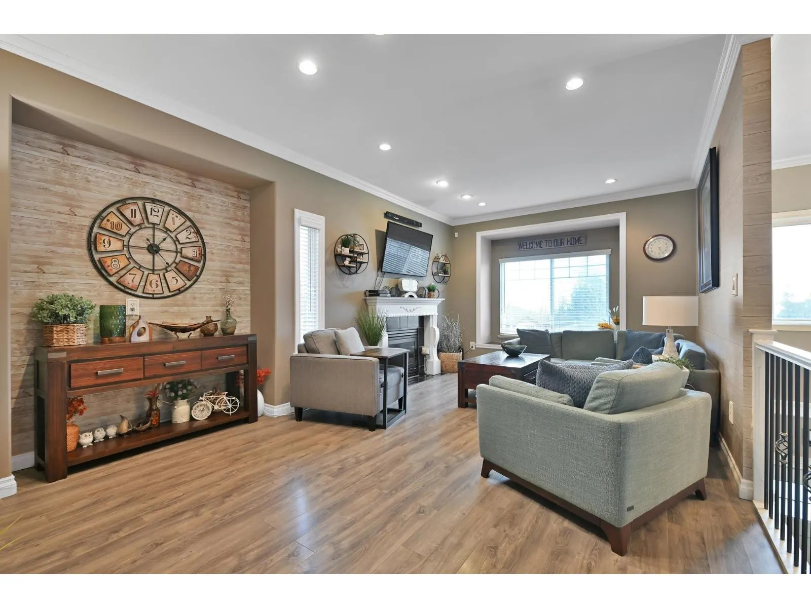 8021 MELBURN DRIVE