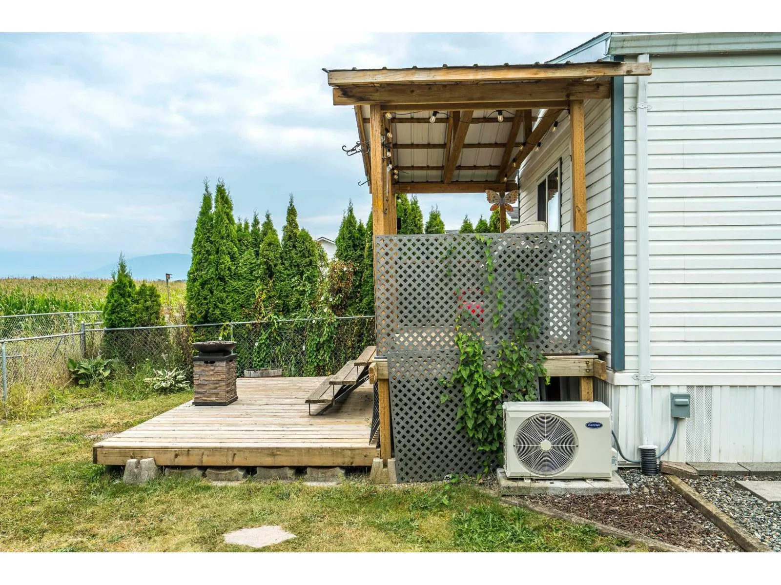 45 41168 LOUGHEED HIGHWAY
