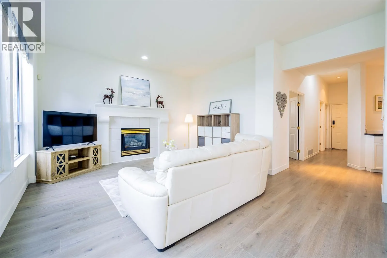 2570 JADE PLACE