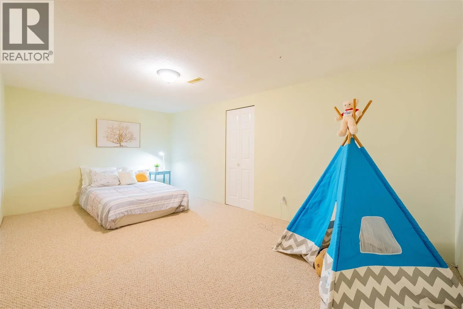 2570 JADE PLACE