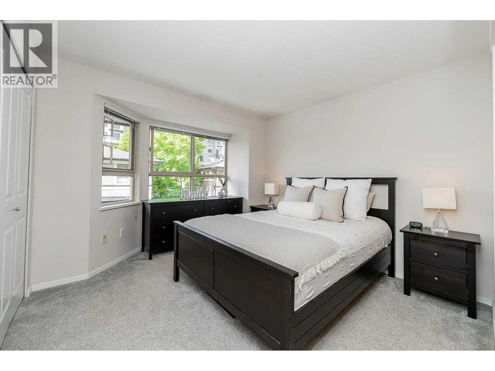17 100 KLAHANIE DRIVE