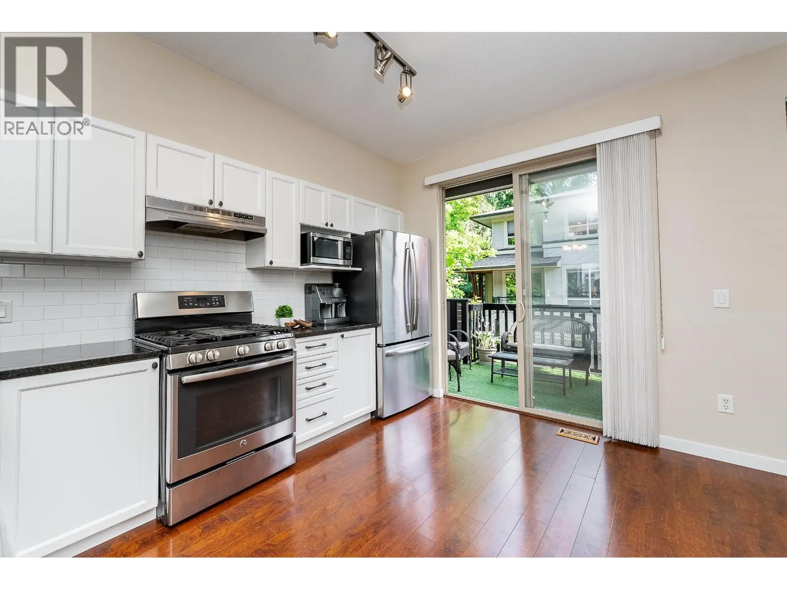 17 100 KLAHANIE DRIVE