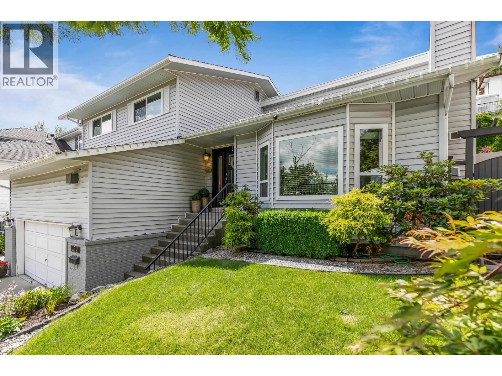472 RIVERVIEW CRESCENT