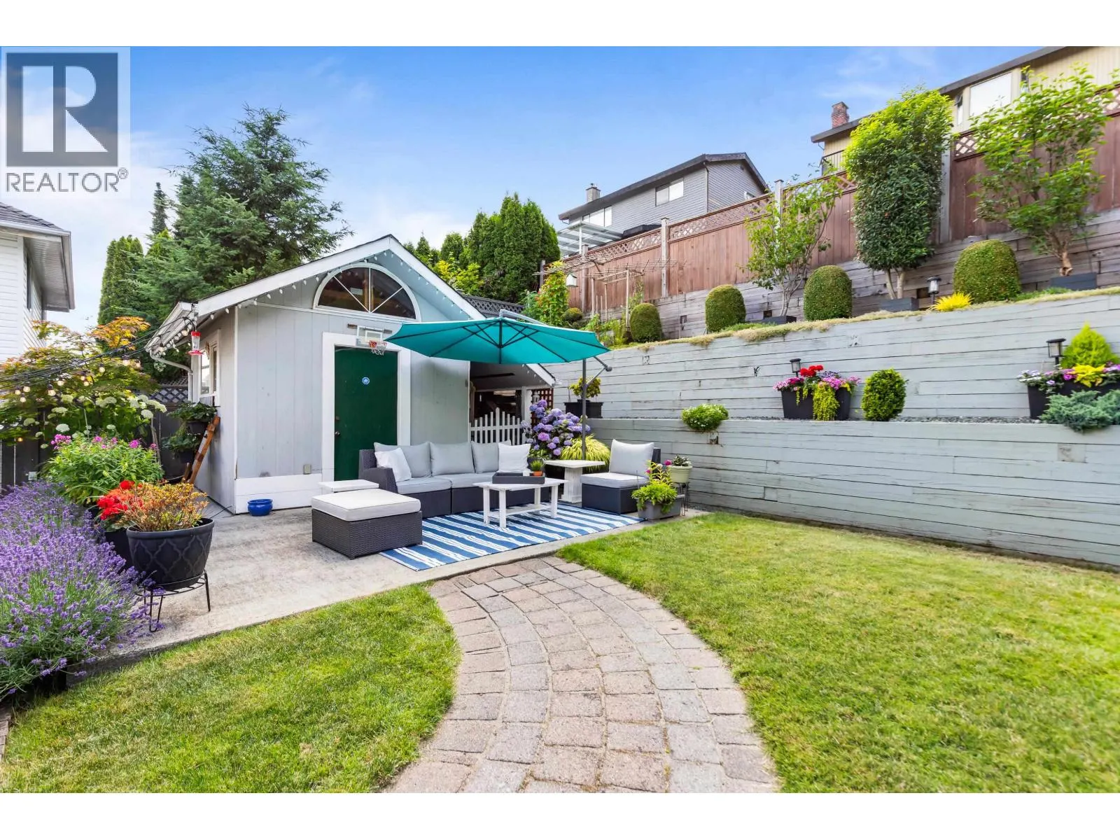 472 RIVERVIEW CRESCENT