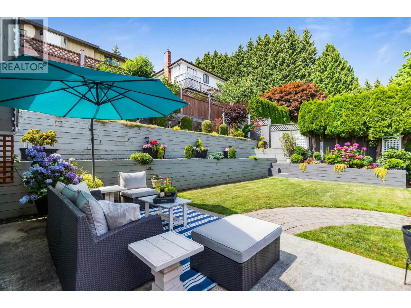 472 RIVERVIEW CRESCENT