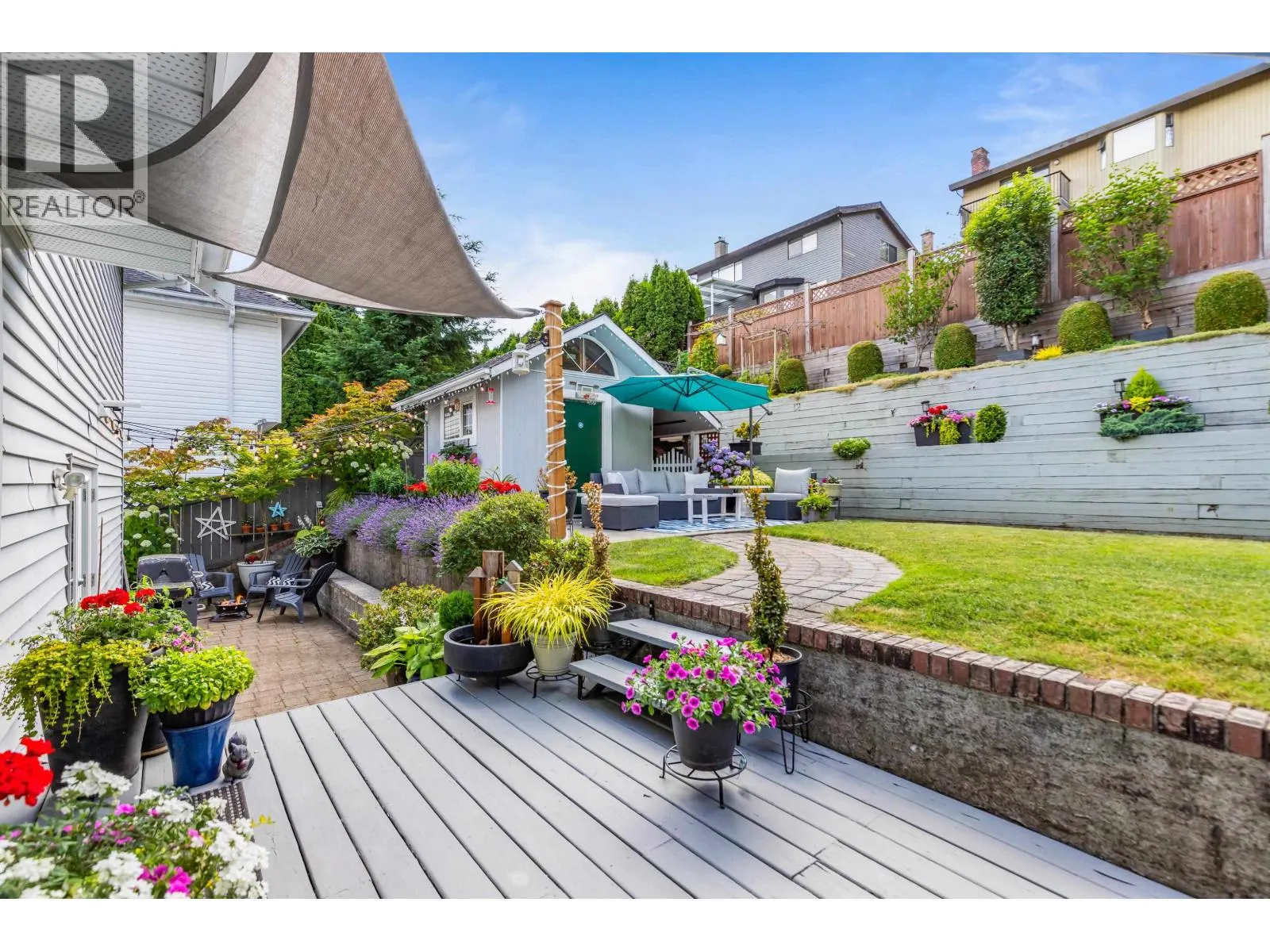 472 RIVERVIEW CRESCENT