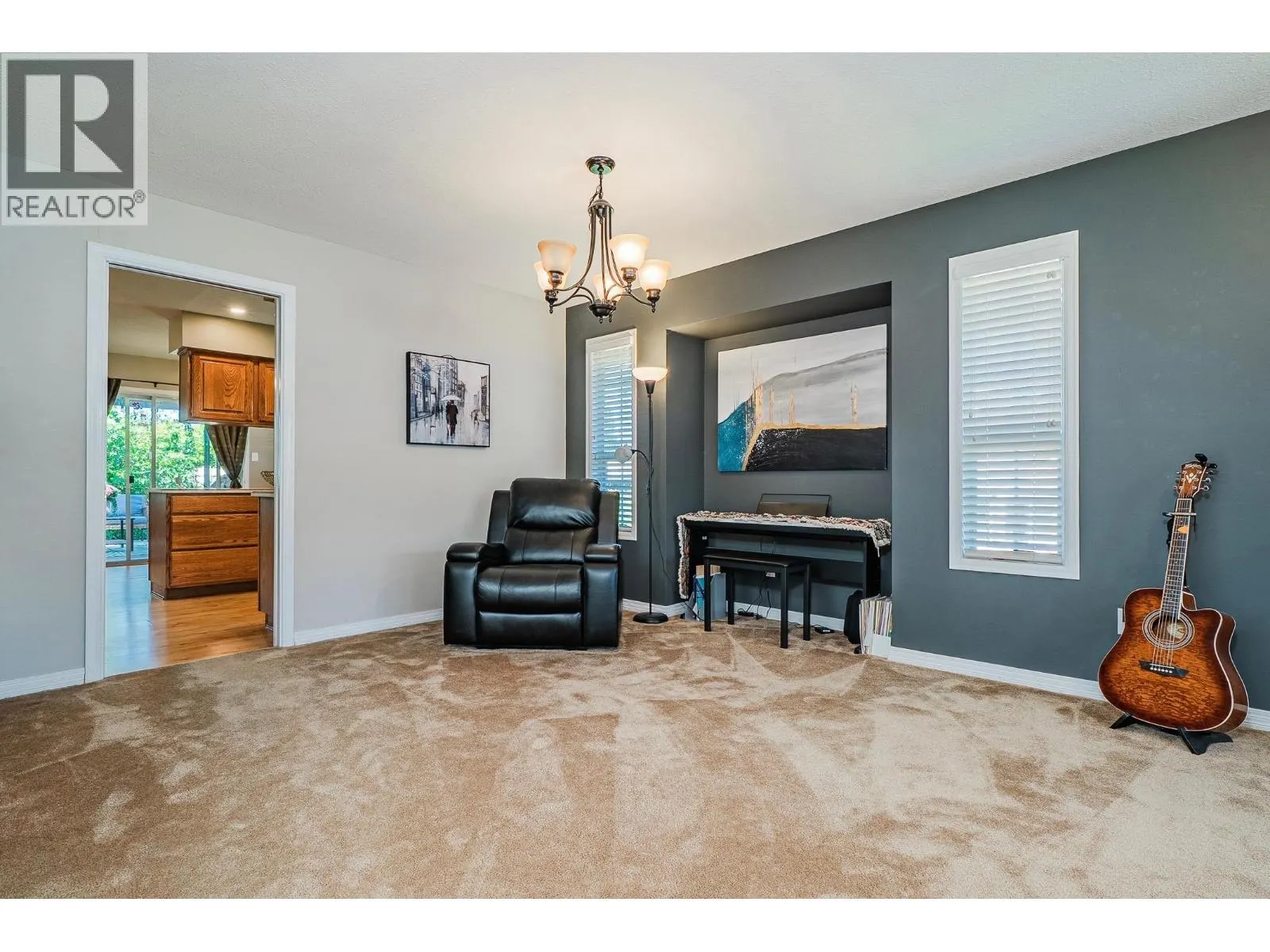 21934 HIGHVIEW PLACE