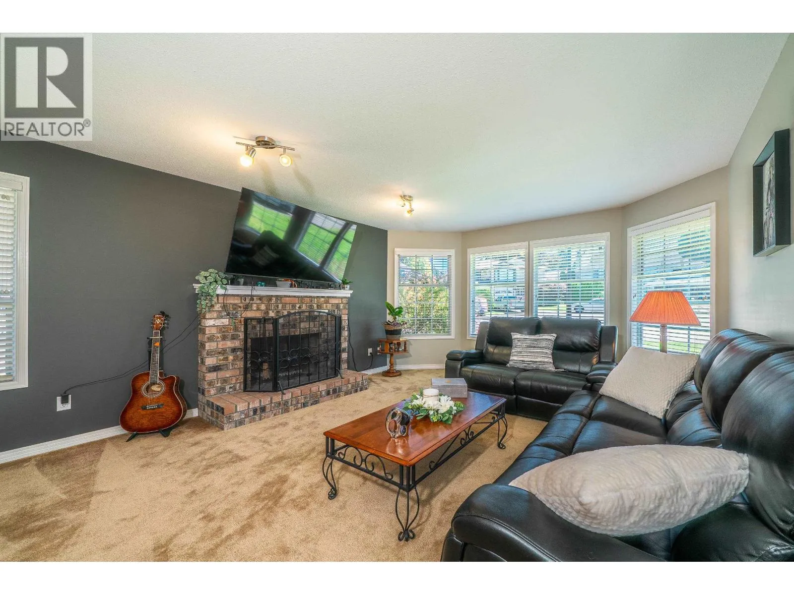 21934 HIGHVIEW PLACE